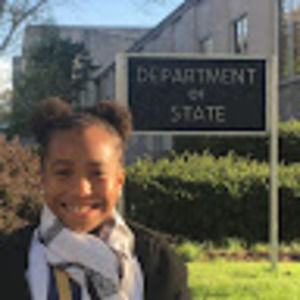 Meet your Posher, Maia